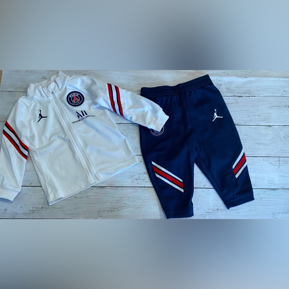 Jordan PSG Paris Qatar sweater and sweats combo